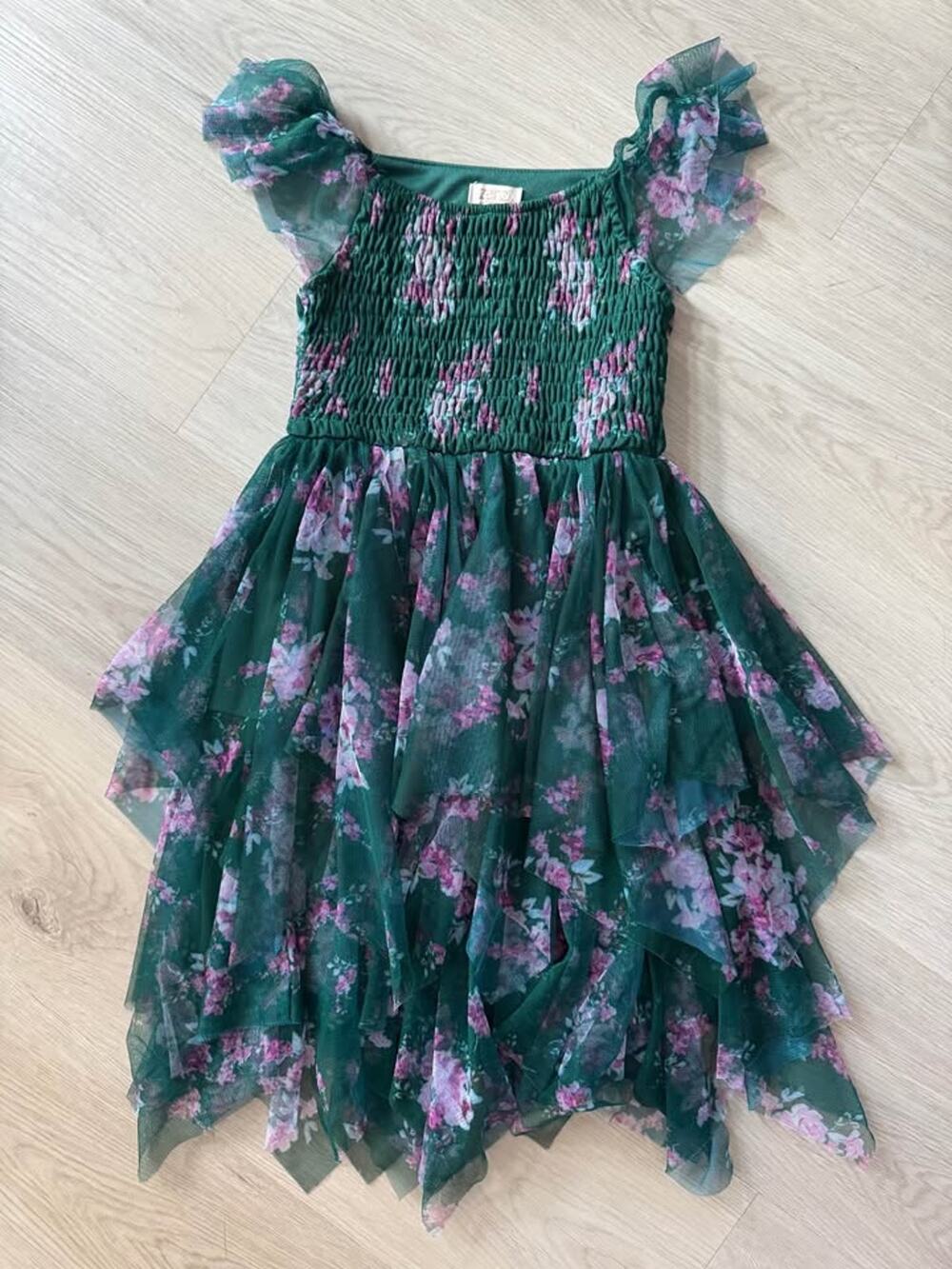 Lot of 8 Girls Size 6-8 Dresses